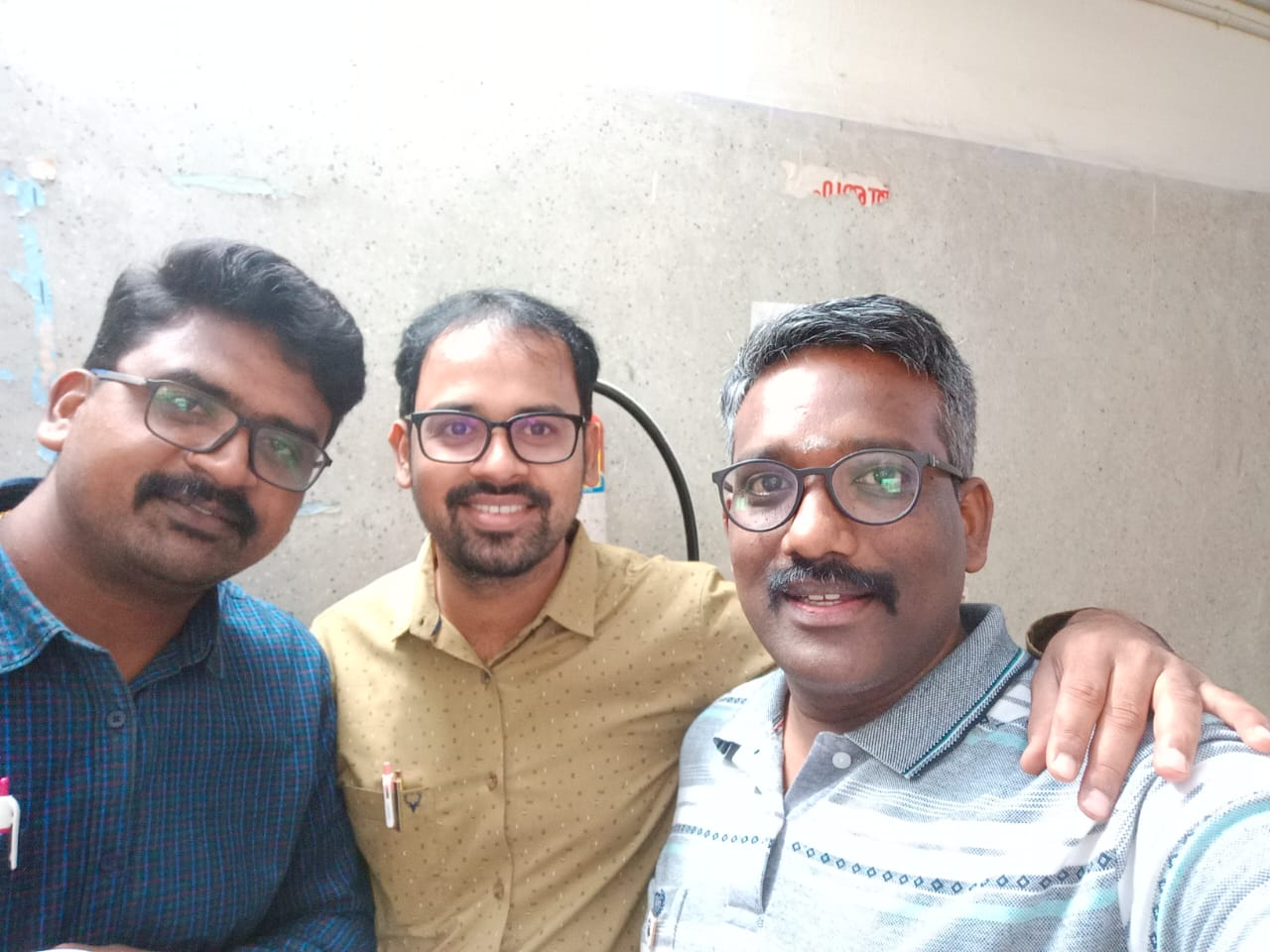 Ln Dr.Prabakaran R